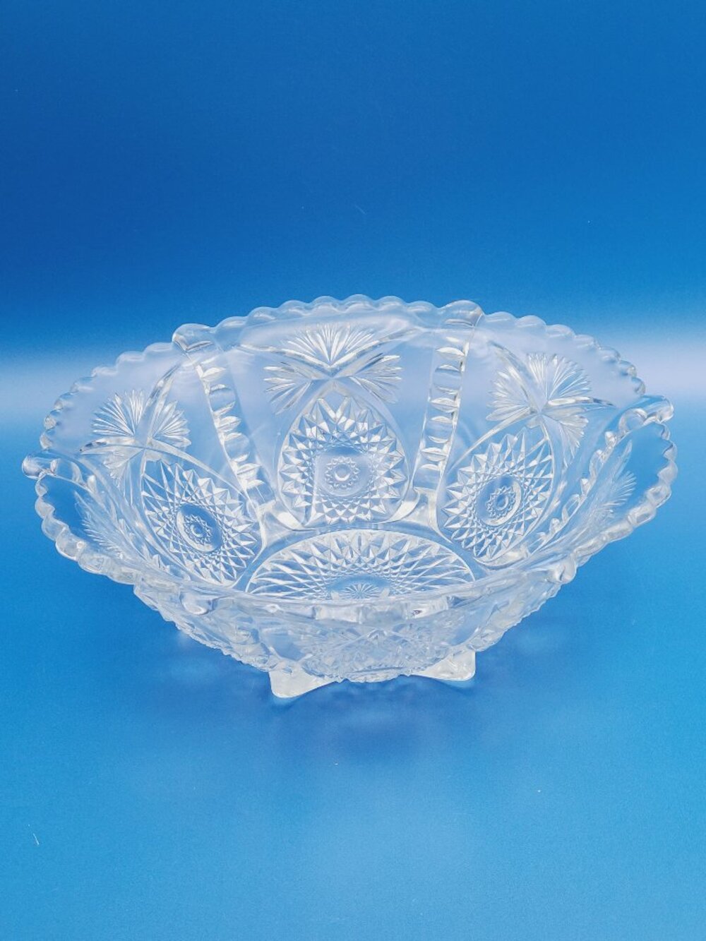 Antique EAPG Glass Footed Bowl Buttressed Sunburst Tarentum Pattrn 8.5"